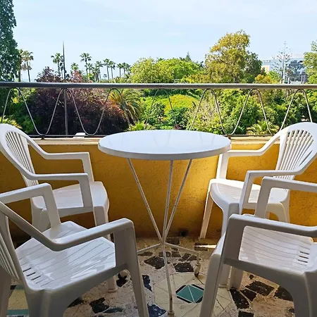 With Terrace Near The Sea Nizza